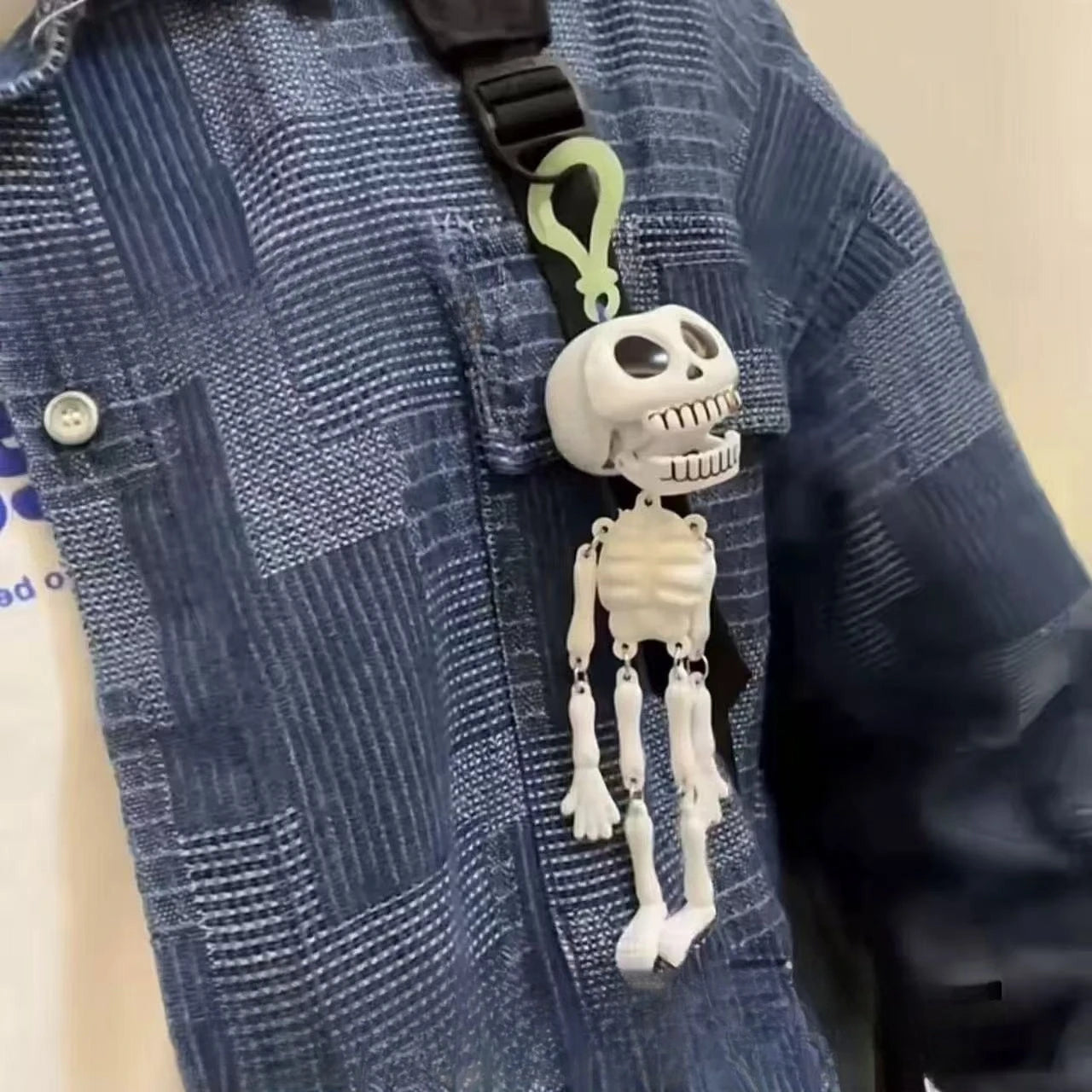 Creativity Pull String Skull Head Keyring Plastic Gifts Horror  Skeleton Charm Skull Keychain Bags Accessories